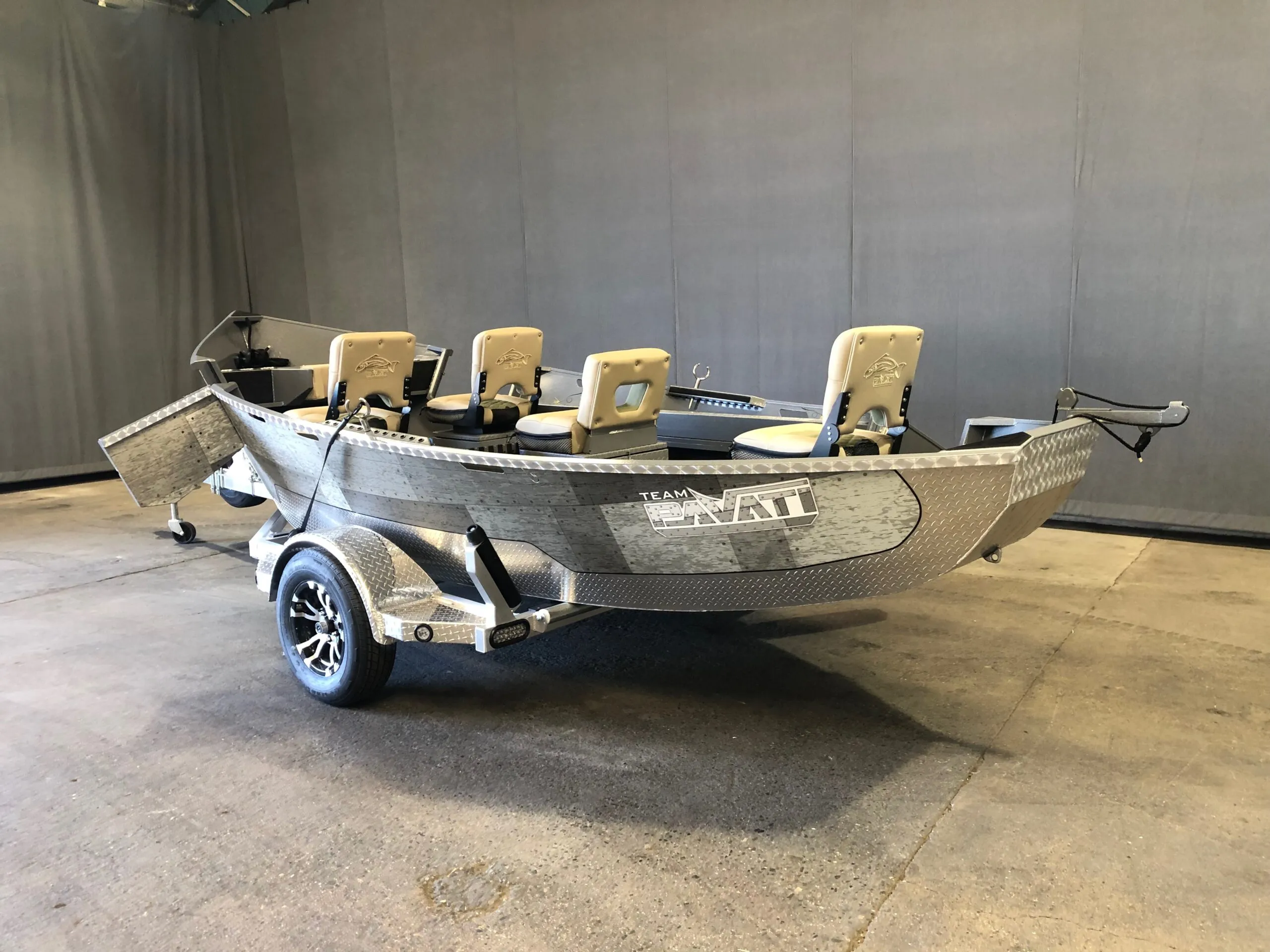 aluminum boat trailer